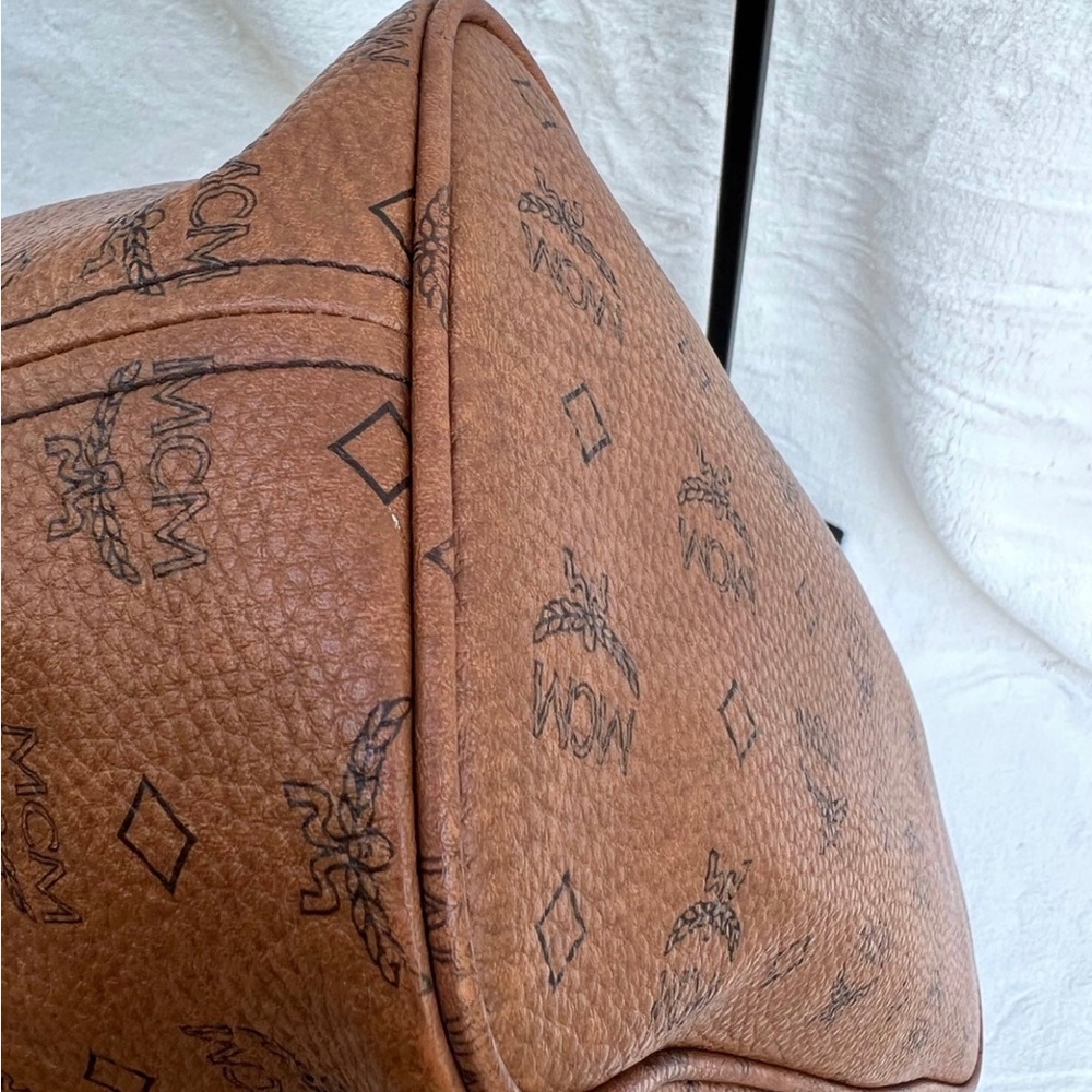 Authentic Mcm Shoulder Bag - Picture 12 of 13